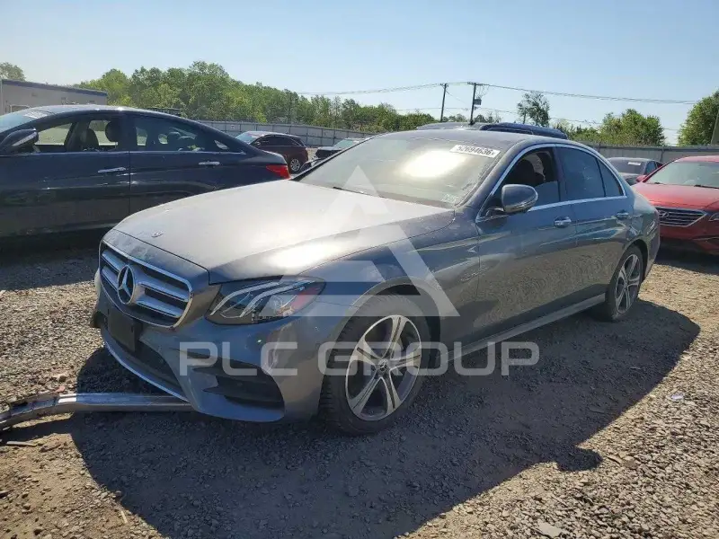2020 Mercedes Benz E-Class фото