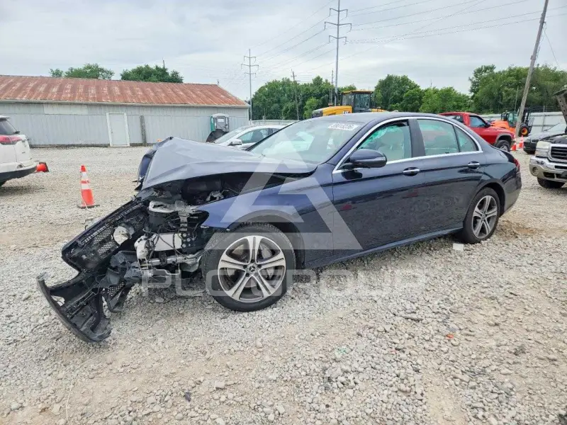 2020 Mercedes Benz E-Class photo