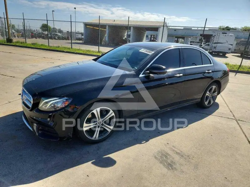 2020 Mercedes Benz E-Class фото