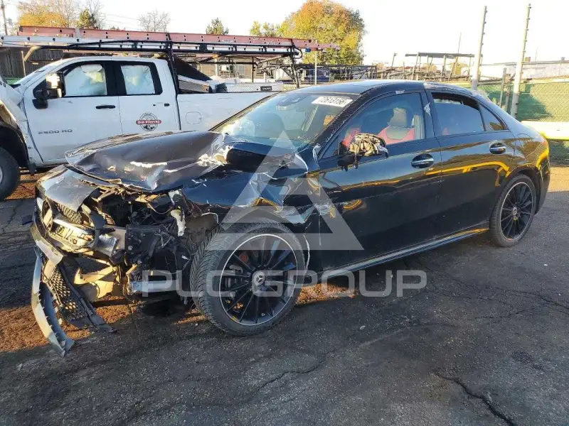 2020 Mercedes Benz A фото