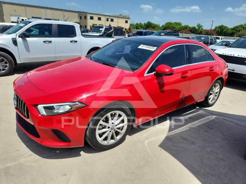 2020 Mercedes Benz A фото