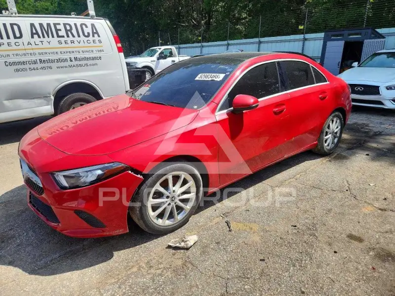 2020 Mercedes Benz A фото