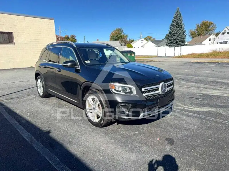 2020 Mercedes Benz GLB фото