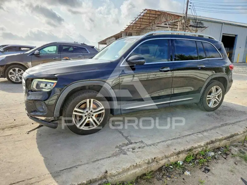 2020 Mercedes Benz GLB фото