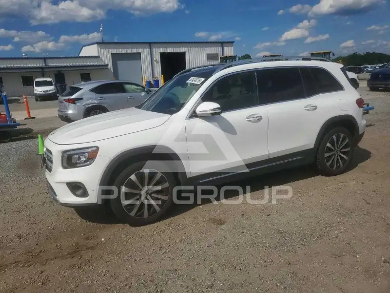 2020 Mercedes Benz GLB фото