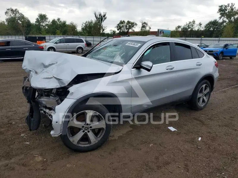 2020 Mercedes Benz GLC-Class фото