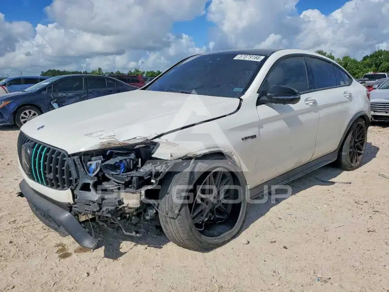 2020 Mercedes Benz GLC-Class фото