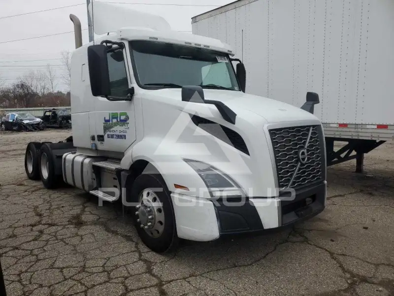 2020 Volvo VNL фото