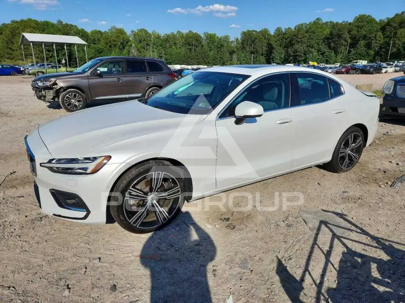 2020 Volvo S60 фото