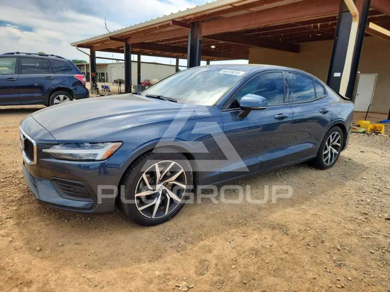 2020 Volvo S60 photo