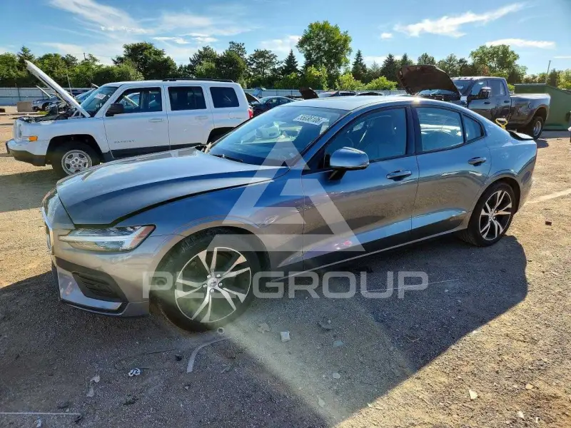 2020 Volvo S60 фото