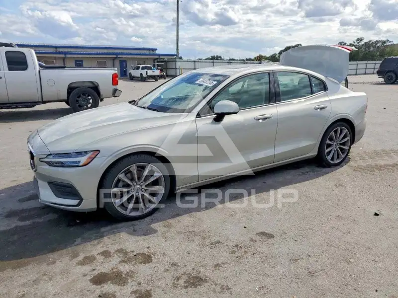 2020 Volvo S60 фото