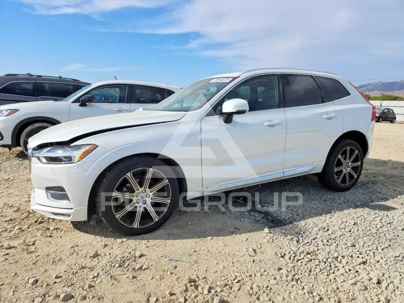 2020 Volvo XC60 фото