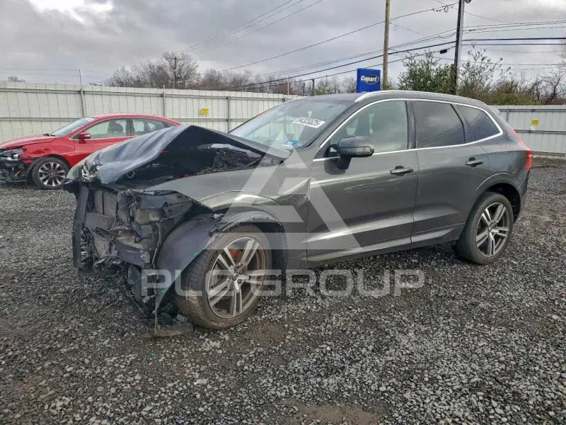2020 Volvo XC60 фото