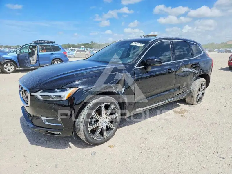 2020 Volvo XC60 фото