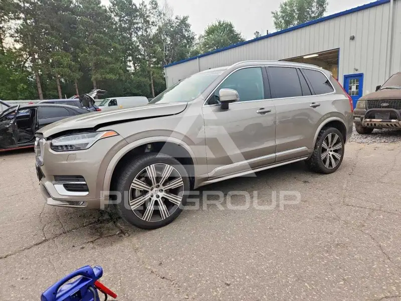 2020 Volvo XC90 фото