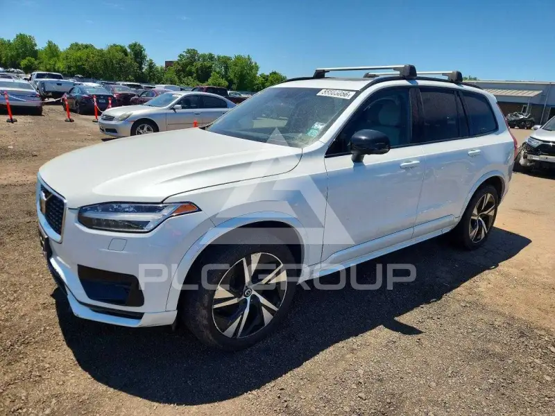 2020 Volvo XC90 фото