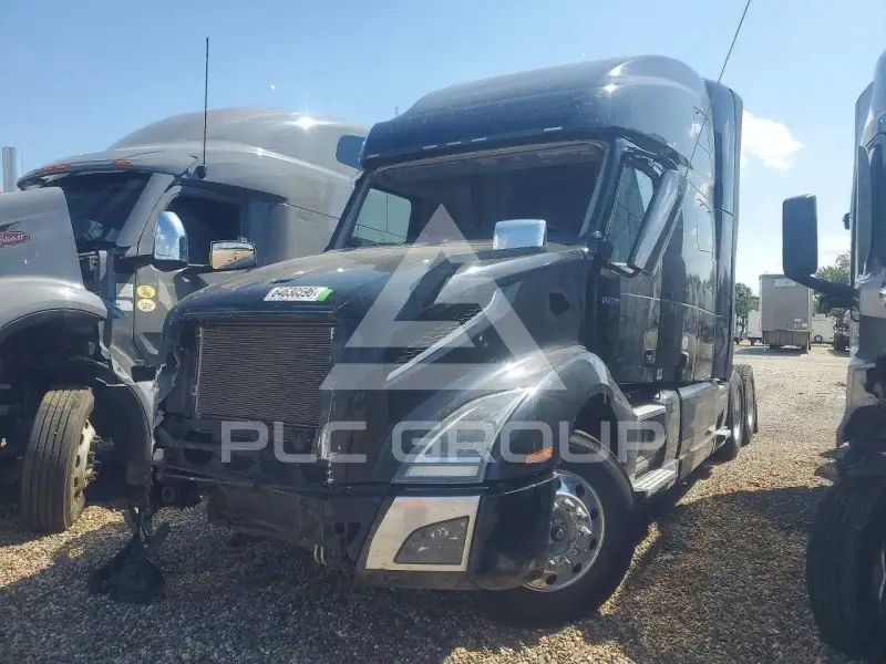 2020 Volvo VNL фото