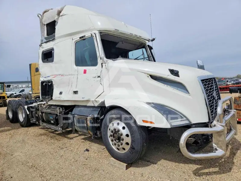2020 Volvo VNL фото