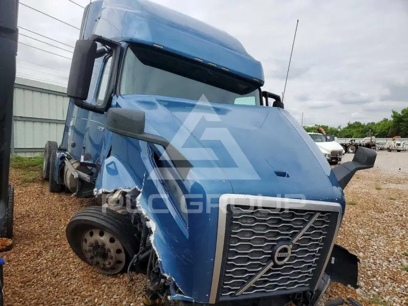 2020 Volvo VNL фото