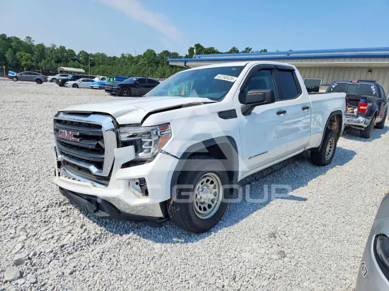 2020 GMC Sierra photo