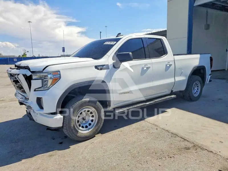 2020 GMC Sierra photo