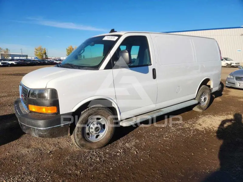 2020 GMC Savana фото