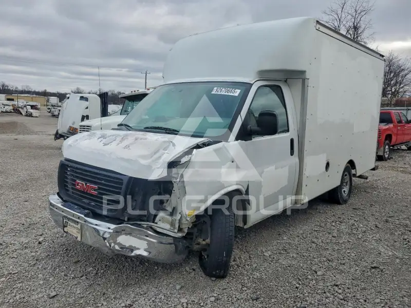 2020 GMC Savana фото