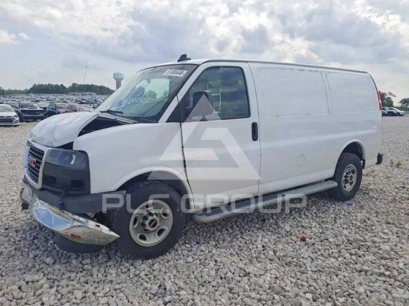2020 GMC Savana photo
