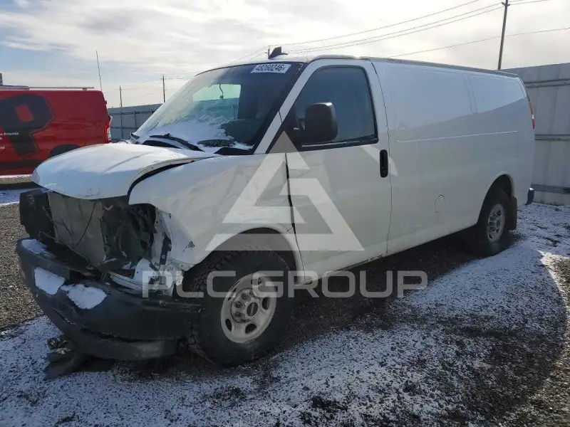 2020 GMC Savana фото