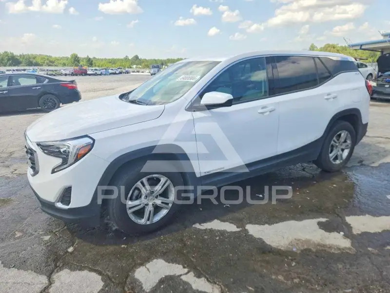 2020 GMC TERRAIN photo