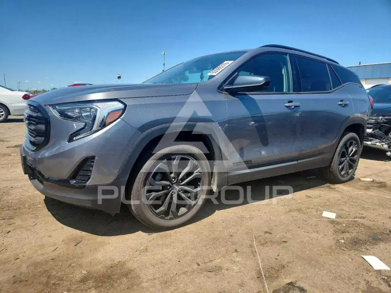 2020 GMC TERRAIN photo