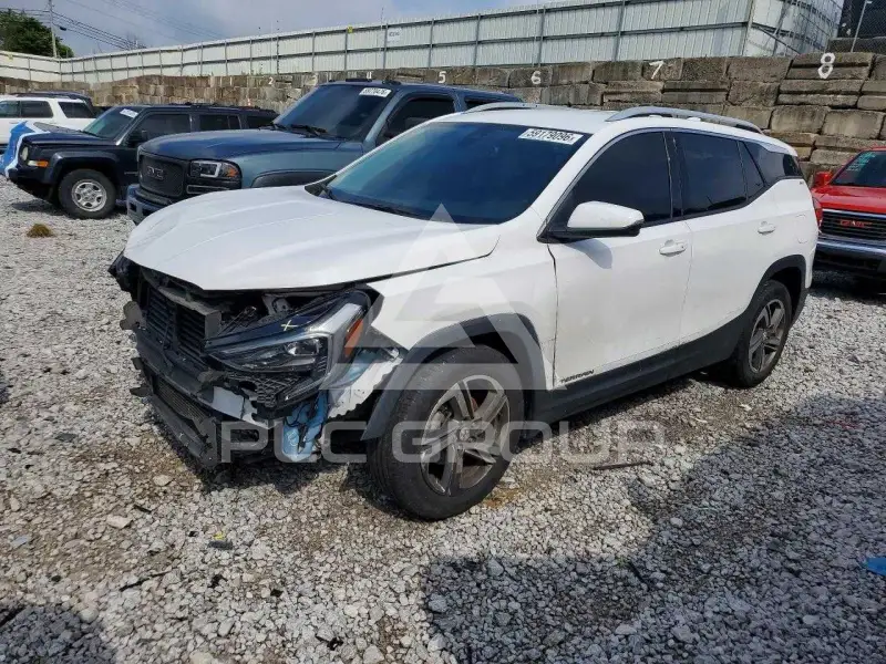 2020 GMC TERRAIN photo