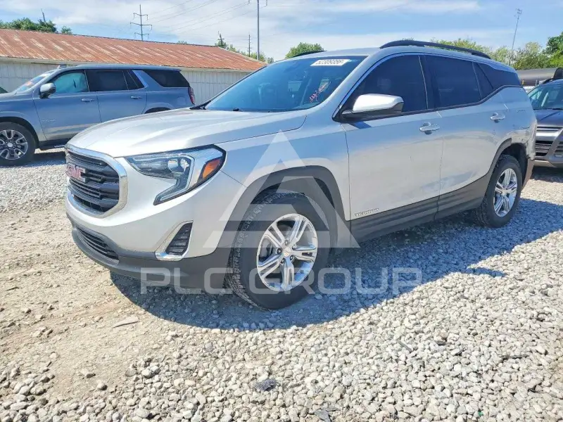 2020 GMC TERRAIN photo
