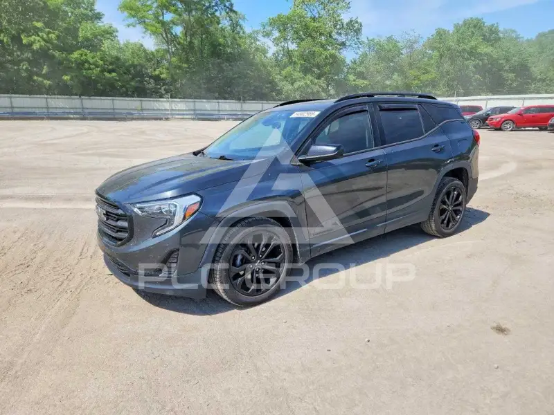 2020 GMC TERRAIN photo