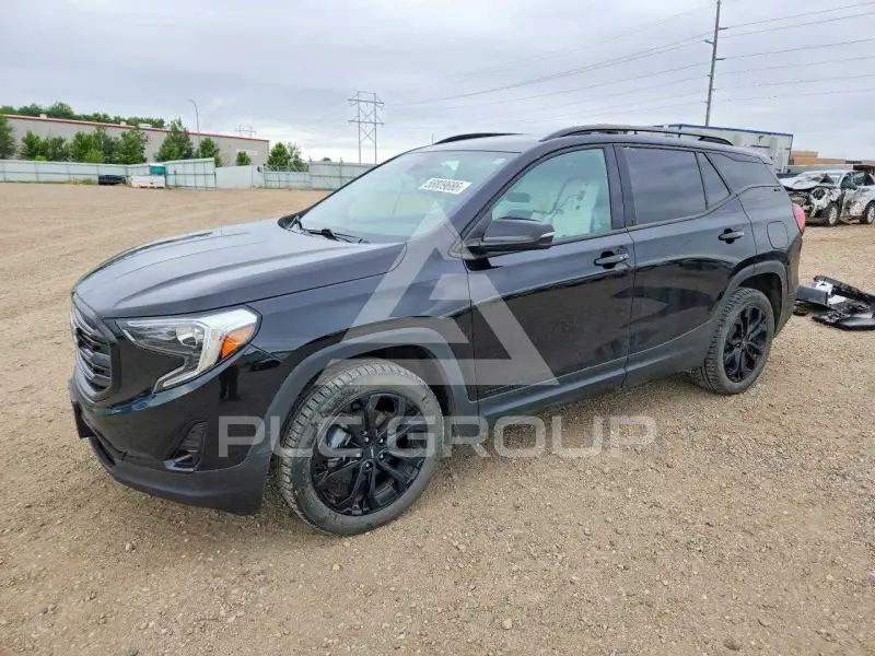 2020 GMC TERRAIN photo