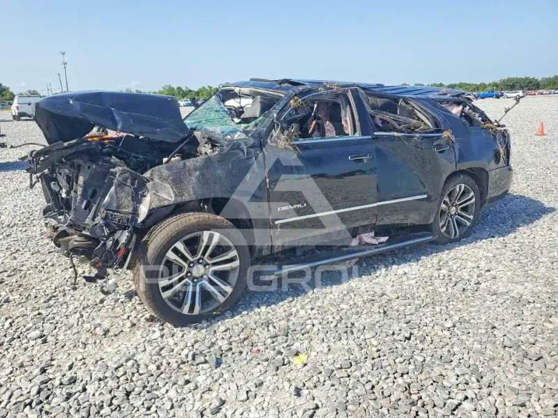 2020 GMC YUKON фото