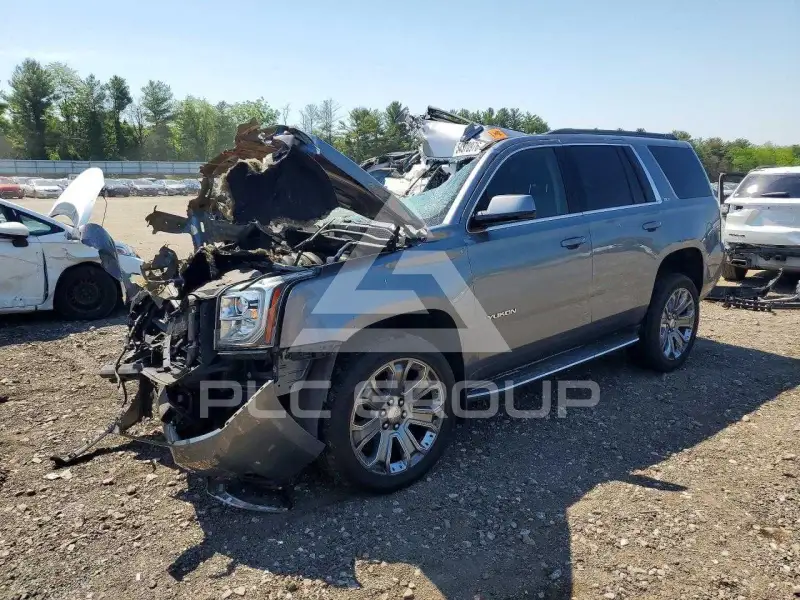 2020 GMC YUKON фото