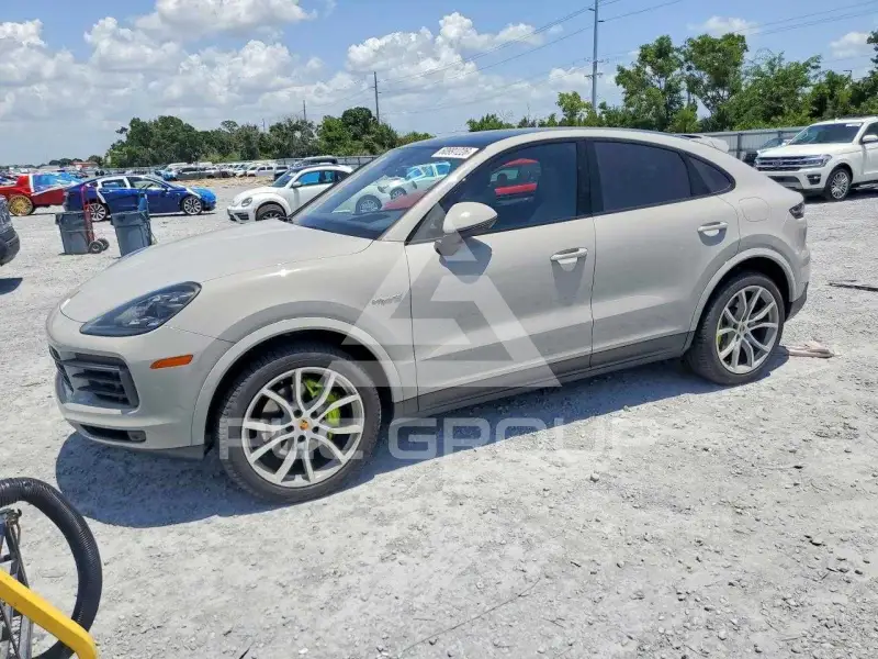 2020 Porsche Cayenne фото