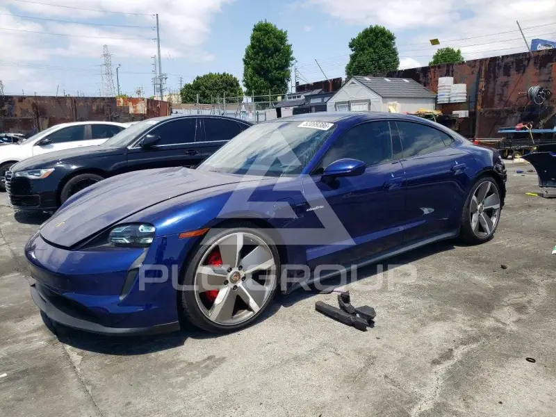 2020 Porsche Taycan photo