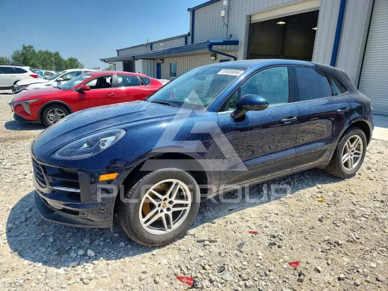 2020 Porsche MACAN photo