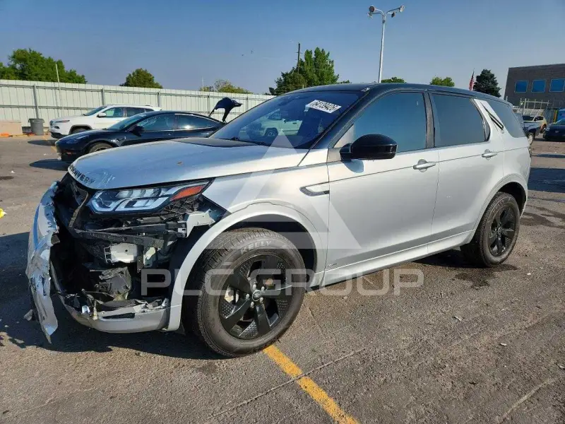 2020 Land Rover Discovery photo