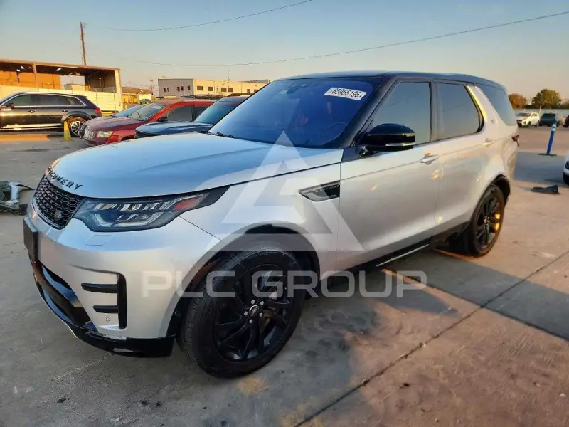 2020 Land Rover Discovery photo
