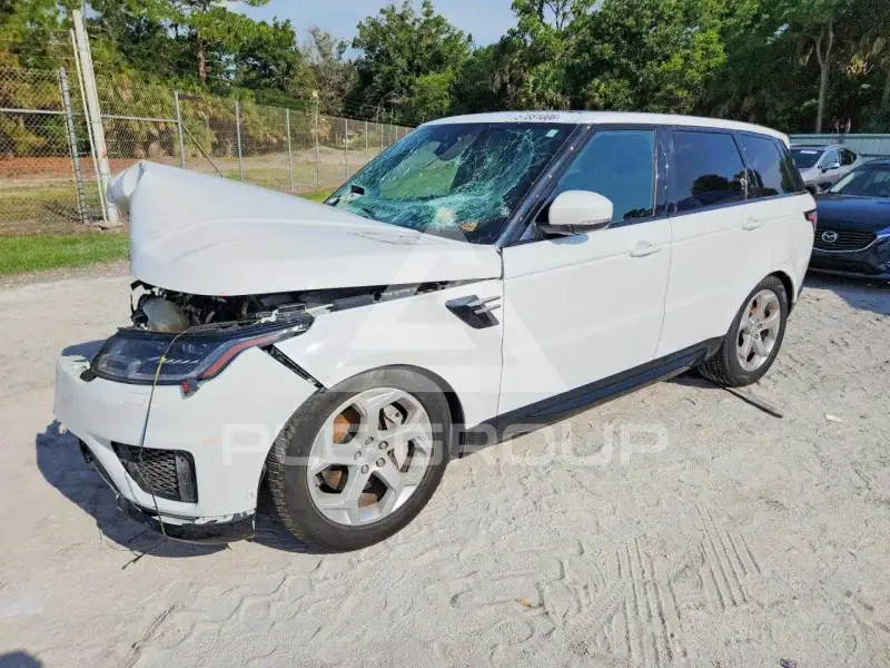 2020 Land Rover Range Rover photo