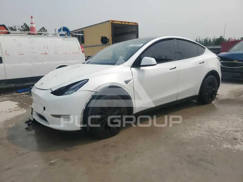 2020 Tesla Model Y фото