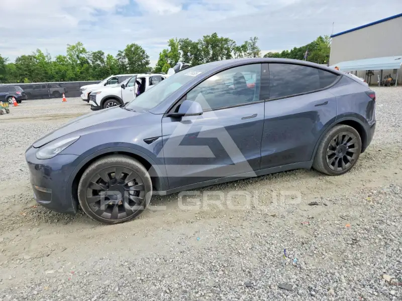 2020 Tesla Model Y фото