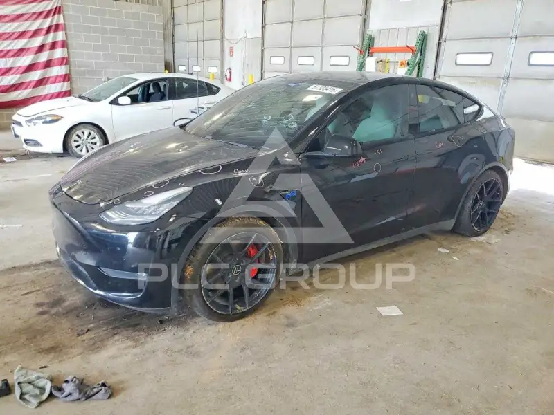 2020 Tesla Model Y фото