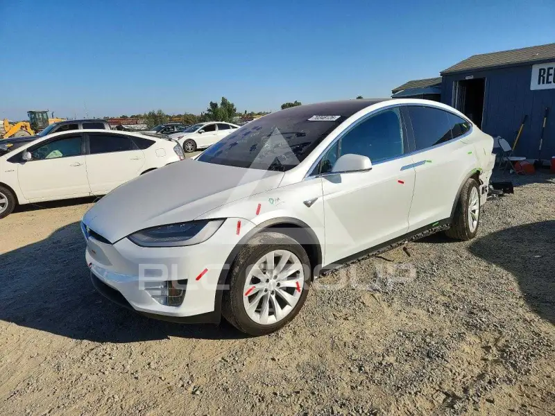 2020 Tesla Model X photo