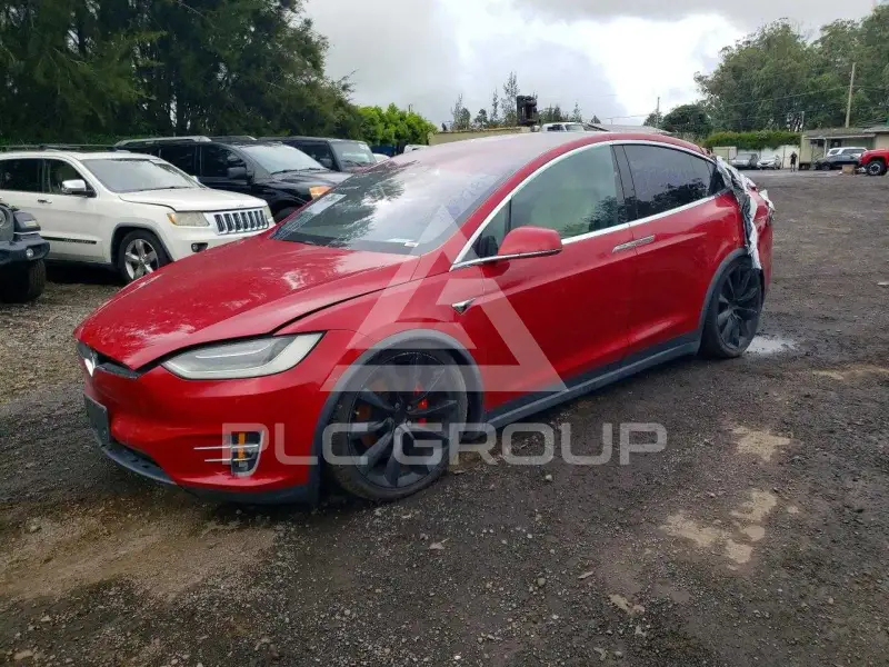 2020 Tesla Model X фото
