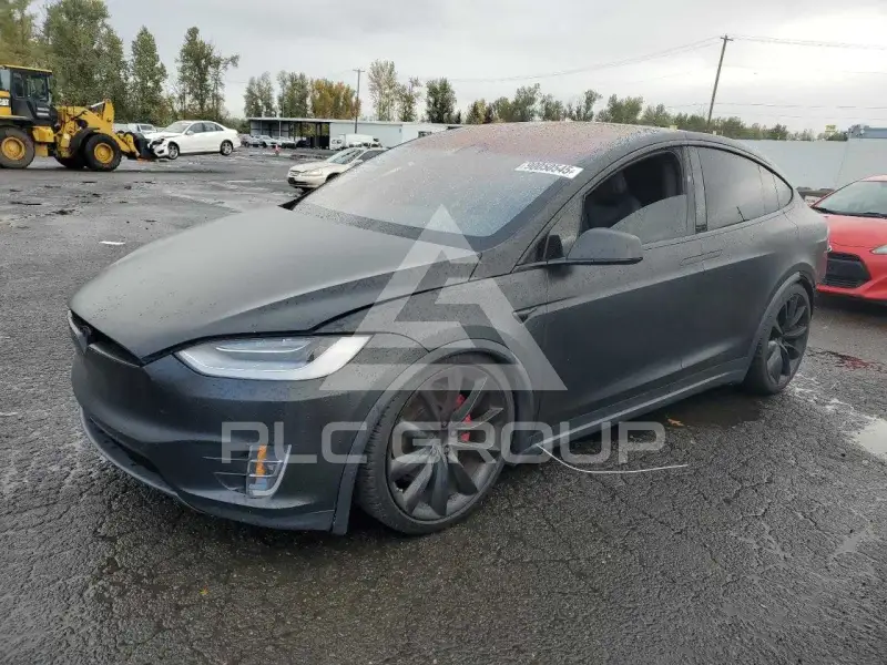 2020 Tesla Model X photo